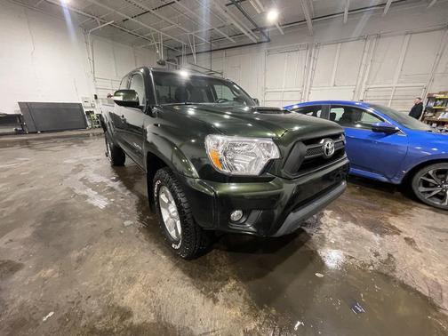 2013 Toyota Tacoma Base