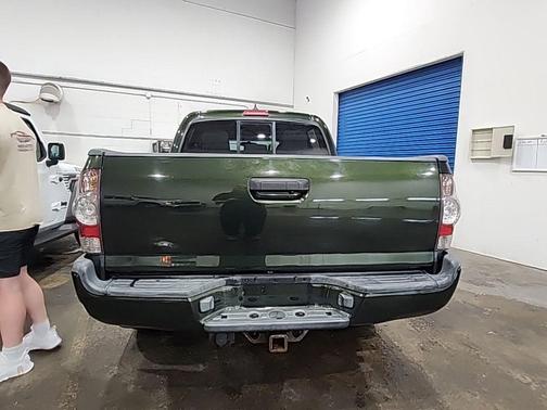 Spruce 2014 Toyota Tacoma Base