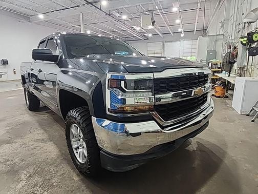Graphite Metallic 2018 Chevrolet Silverado 1500 1LT