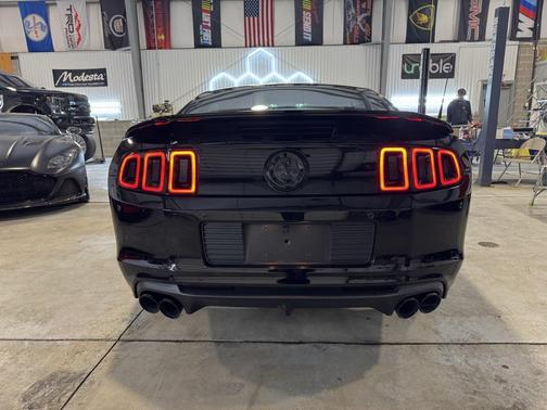 2014 Ford Shelby GT500 Base