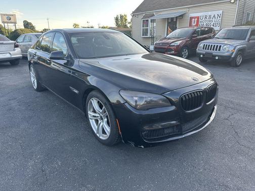 2011 BMW 750 I
