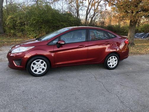 2013 Ford Fiesta SE
