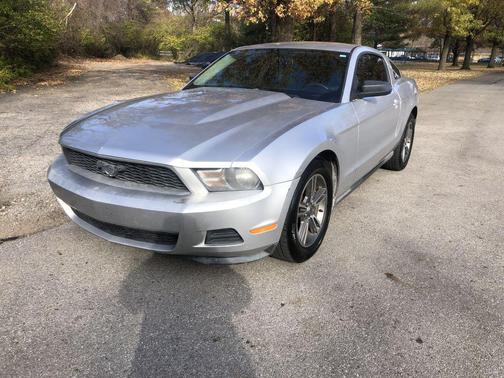 2011 Ford Mustang V6 Premium