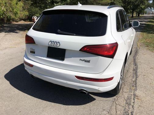 2013 Audi Q5 hybrid 2.0T Prestige