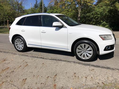 2013 Audi Q5 hybrid 2.0T Prestige