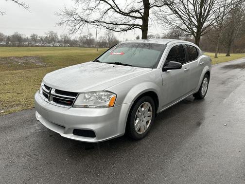 2012 Dodge Avenger SE