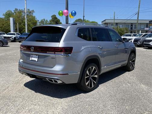 2025 Volkswagen Atlas 2.0T SEL Premium R-Line 4MOTION