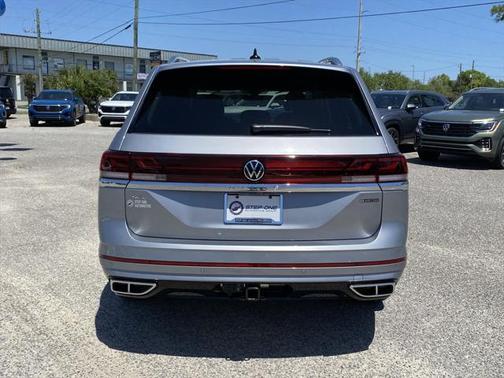 2025 Volkswagen Atlas 2.0T SEL Premium R-Line 4MOTION
