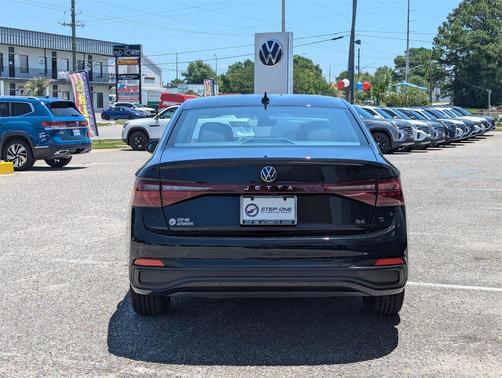 2025 Volkswagen Jetta 1.5T SE