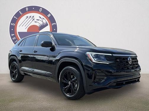 2025 Volkswagen Atlas Cross Sport 2.0T SEL
