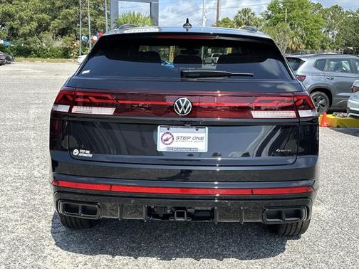 2025 Volkswagen Atlas Cross Sport 2.0T SEL