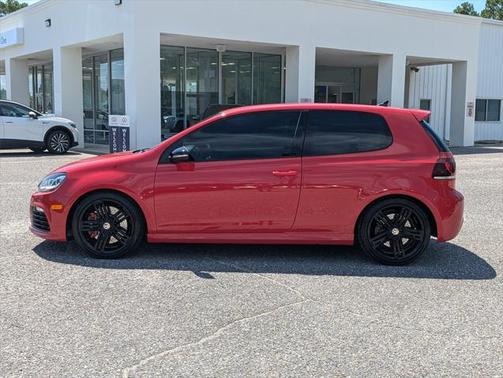 2013 Volkswagen Golf R 2-Door