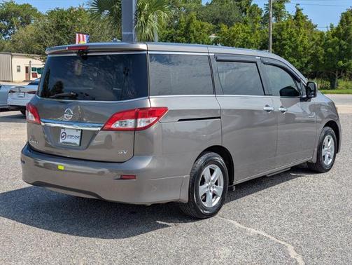 2015 Nissan Quest SV