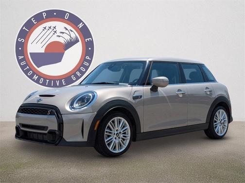 2024 MINI Hardtop Cooper S