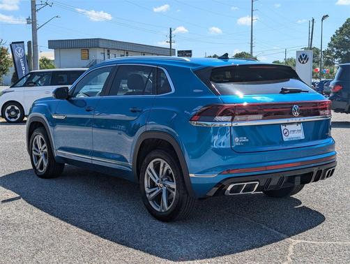 2024 Volkswagen Atlas Cross Sport 2.0T SEL