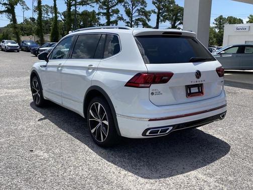 2024 Volkswagen Tiguan 2.0T SEL R-Line 4MOTION