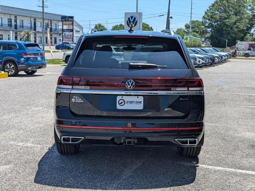 2025 Volkswagen Atlas 2.0T SEL Premium R-Line 4MOTION