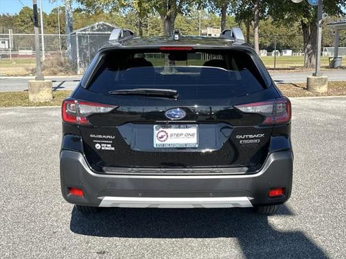 2024 Subaru Outback Touring