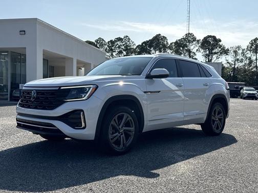 2024 Volkswagen Atlas Cross Sport 2.0T SEL R-Line