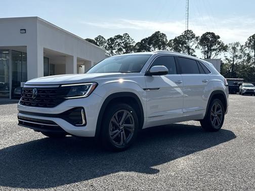 2024 Volkswagen Atlas Cross Sport 2.0T SEL R-Line