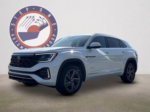 2024 Volkswagen Atlas Cross Sport 2.0T SEL R-Line
