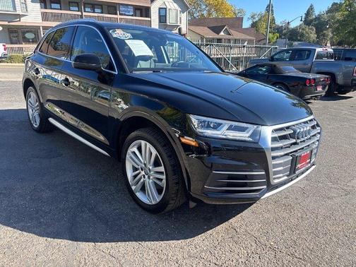 2018 Audi Q5 2.0T Premium Plus