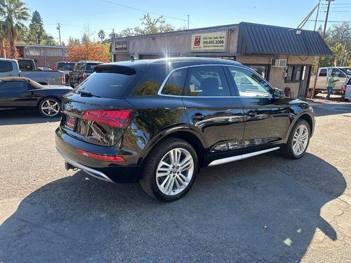 2018 Audi Q5 2.0T Premium Plus