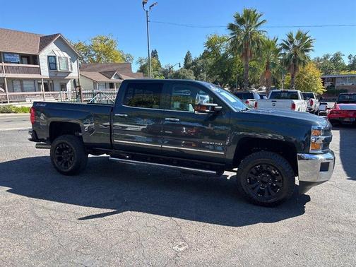 2017 Chevrolet Silverado 2500 LTZ