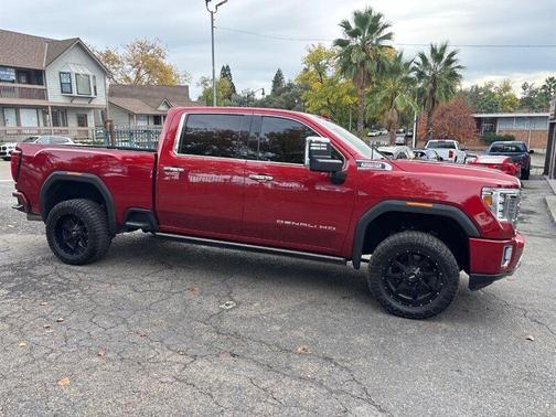 2022 GMC Sierra 2500 Denali