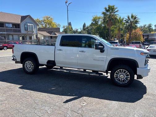 2021 Chevrolet Silverado 2500 High Country