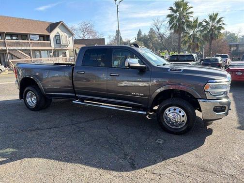 2019 RAM 3500 Laramie