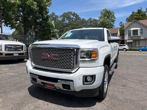 Summit White 2015 GMC Sierra 2500 Denali