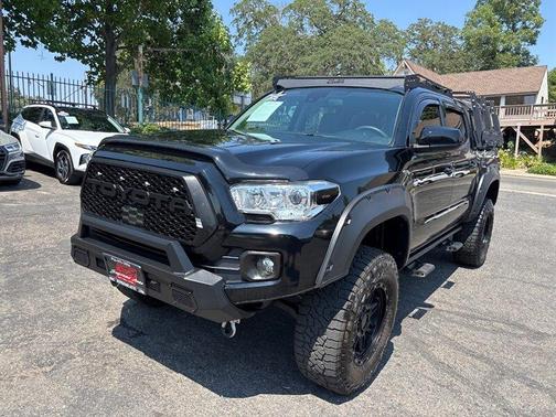 2019 Toyota Tacoma SR