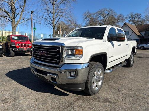 2019 GMC Sierra 2500 SLT