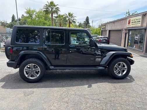 2020 Jeep Wrangler Unlimited Sahara