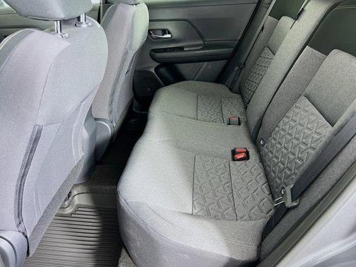 Gun Metallic 2026 Nissan Kicks SV