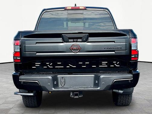 Super Black 2026 Nissan Frontier PRO-4X