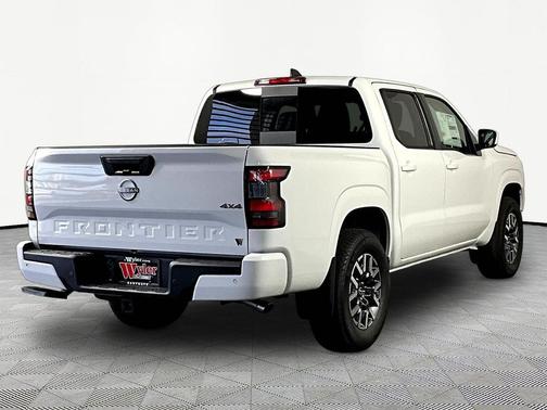 Glacier White 2026 Nissan Frontier SV