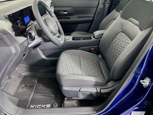 Deep Blue Pearl 2026 Nissan Kicks SV