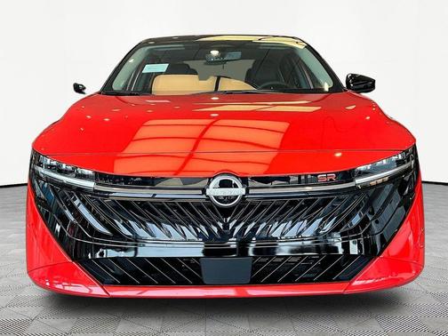 Energetic Ember/Super Black 2026 Nissan Sentra SR