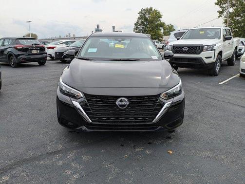 Super Black 2025 Nissan Sentra SV