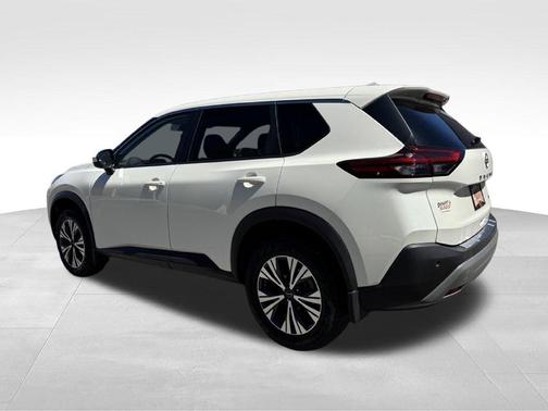 White 2023 Nissan Rogue SV
