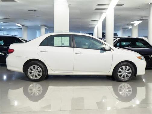 2011 Toyota Corolla LE