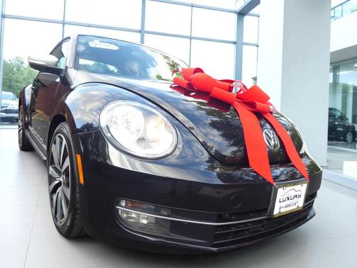 2012 Volkswagen Beetle 2.0T Turbo Launch Edition