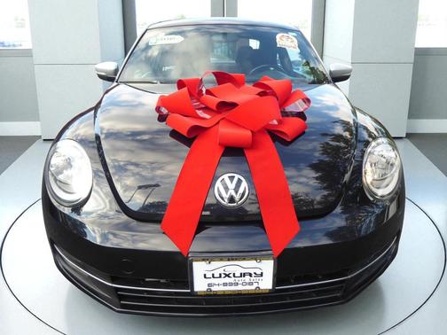 2012 Volkswagen Beetle 2.0T Turbo Launch Edition