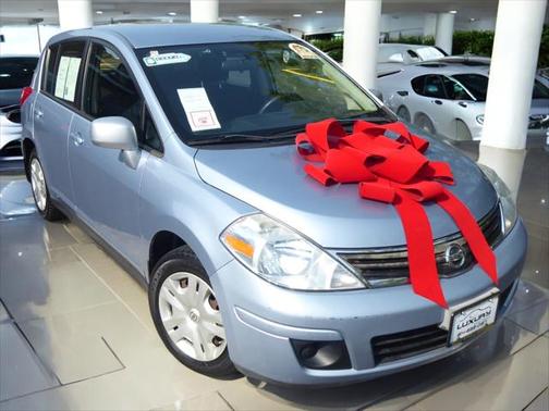 2011 Nissan Versa 1.8 S