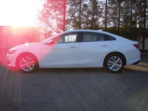 2019 Chevrolet Malibu LT for sale in Columbus, OH - image 7