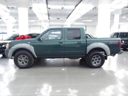 2002 Nissan Frontier XE Crew Cab