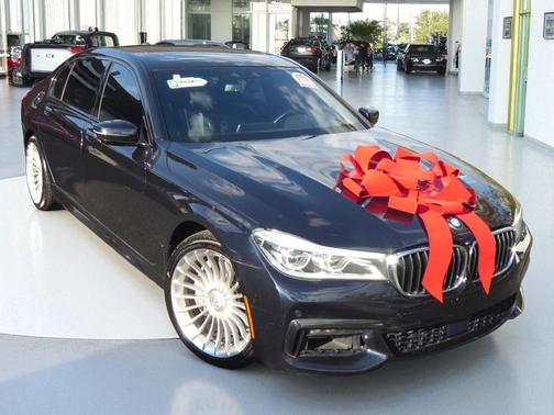 2016 BMW 750 i xDrive