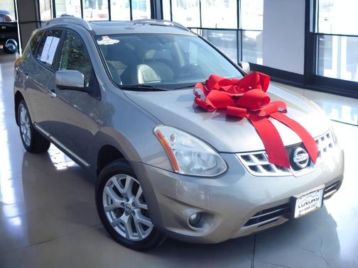 2012 Nissan Rogue S